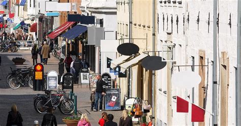 Car Rentals in Kalmar from $252/day .